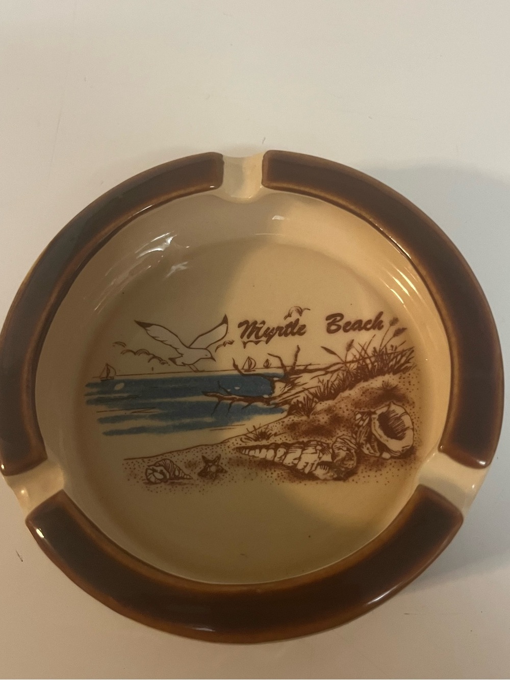 Vintage Myrtle Beach Seahull Scene Souvenir‎ Ceramic Ashtray - Brown & Cream